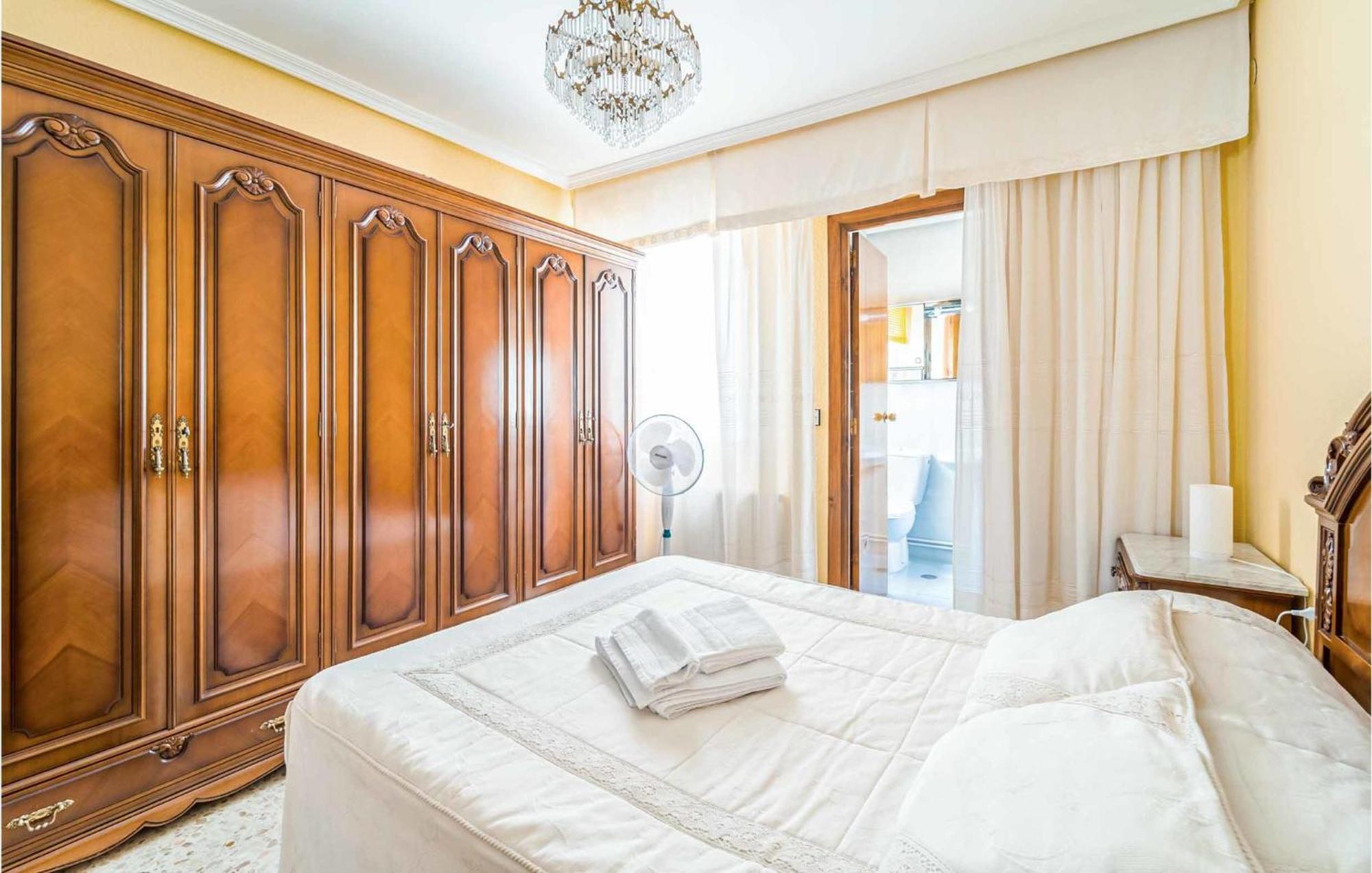 3 Bedroom Cozy Apartment In Pegalajar Eksteriør bilde