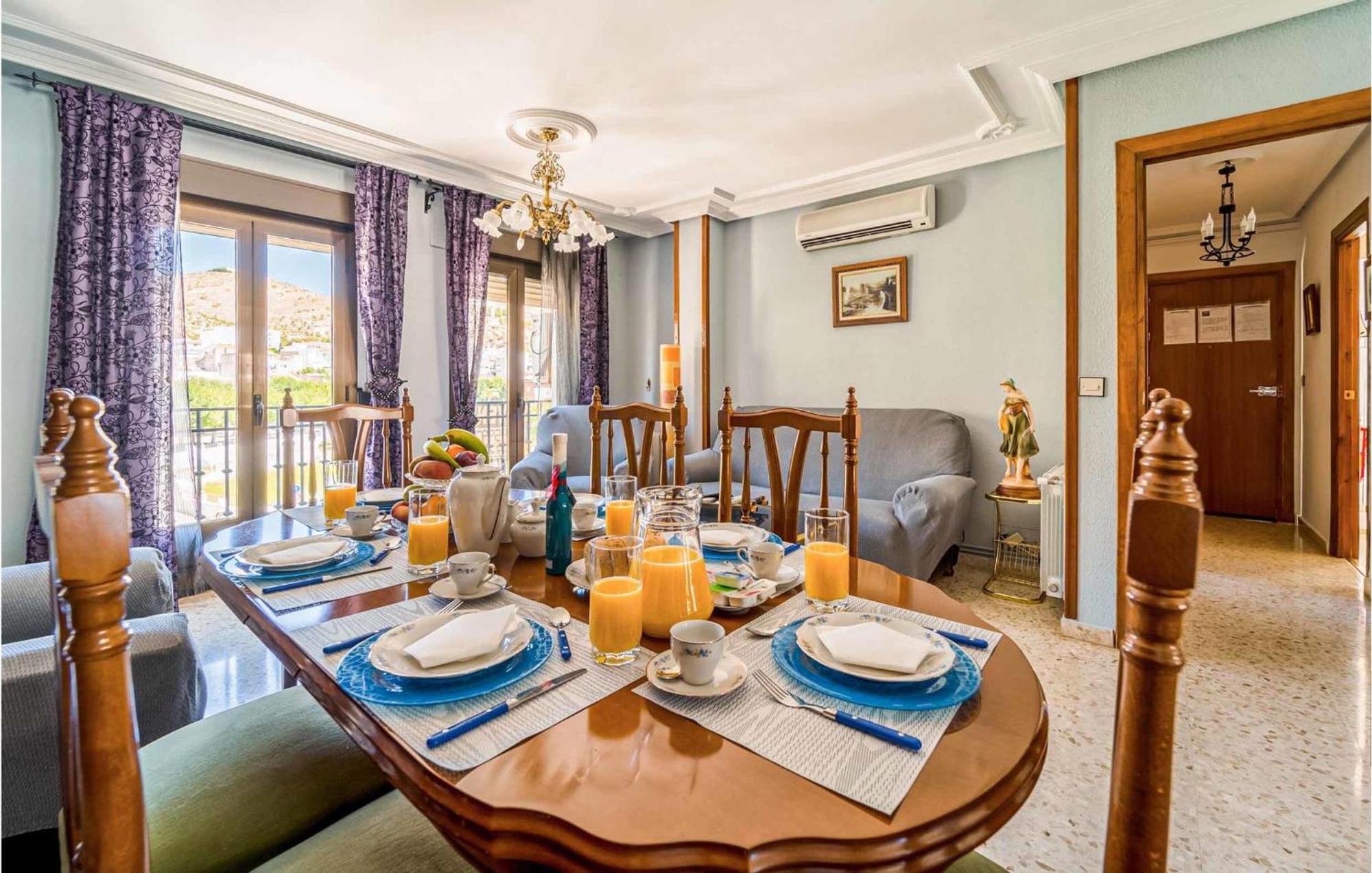 3 Bedroom Cozy Apartment In Pegalajar Eksteriør bilde